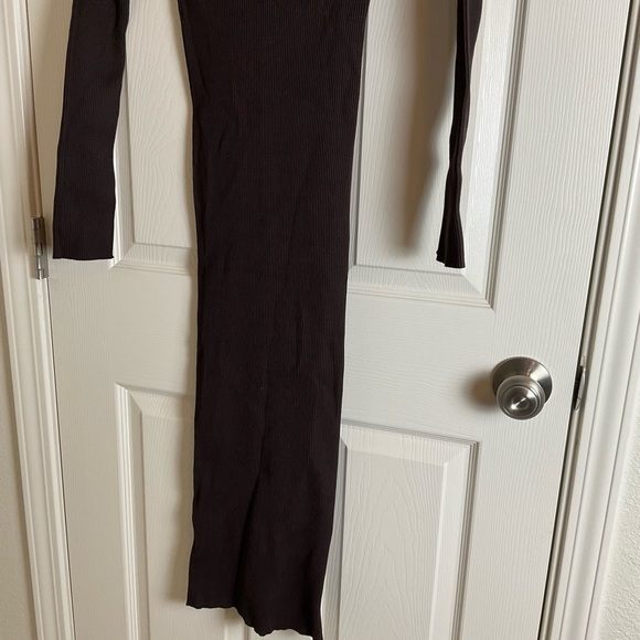 ZARA BROWN FITTED HOOK CLOSURE KNIT DRESS Size small - Picture 10 of 13